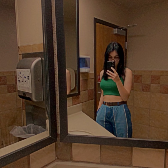 Meet your Posher, Symphony - Picture 4 of 7